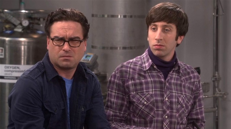 Leonard Hofstadter and Howard Wolowitz looking confused