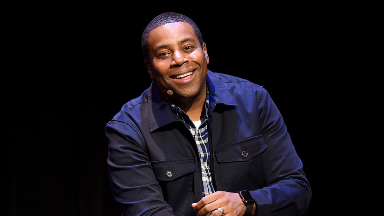 Kenan Thompson smiling