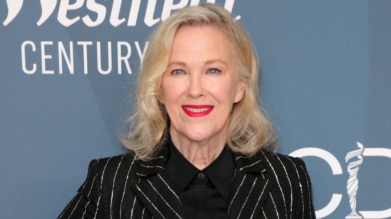 Catherine O'Hara smiling