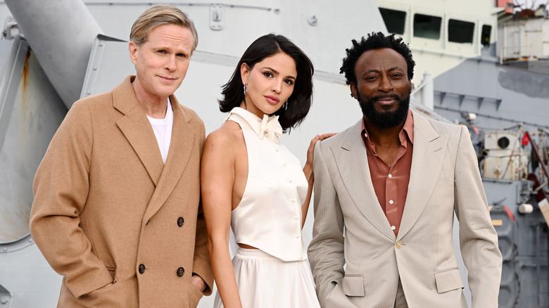 Cary Elwes, Eiza González, and Babs Olusanmokun posing