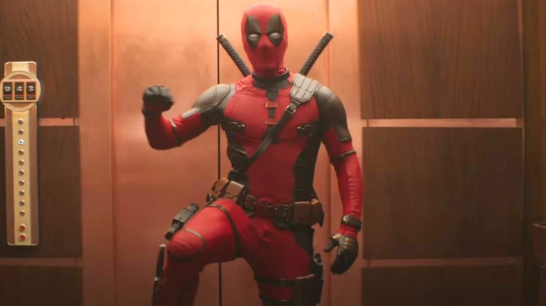 Deadpool in elevator